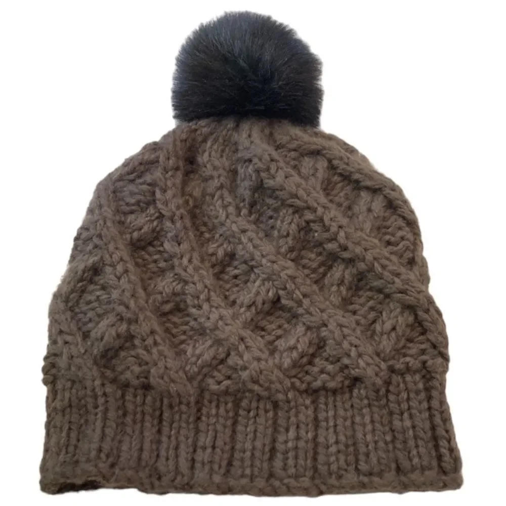 Surell brown knit beanie with black faux fur pom